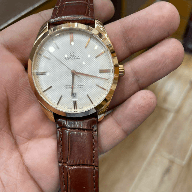 Omega Roman Numbers Analog 1st Copy Watch