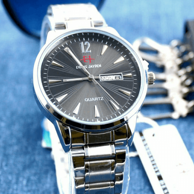 Original Evans Jaydan waterproof day+date Ladies Watch