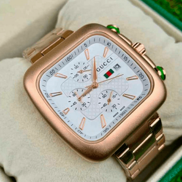 Gucci Square Shape Chain Watch.